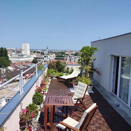 Penthouse Apartment Novi Sad Esterno foto