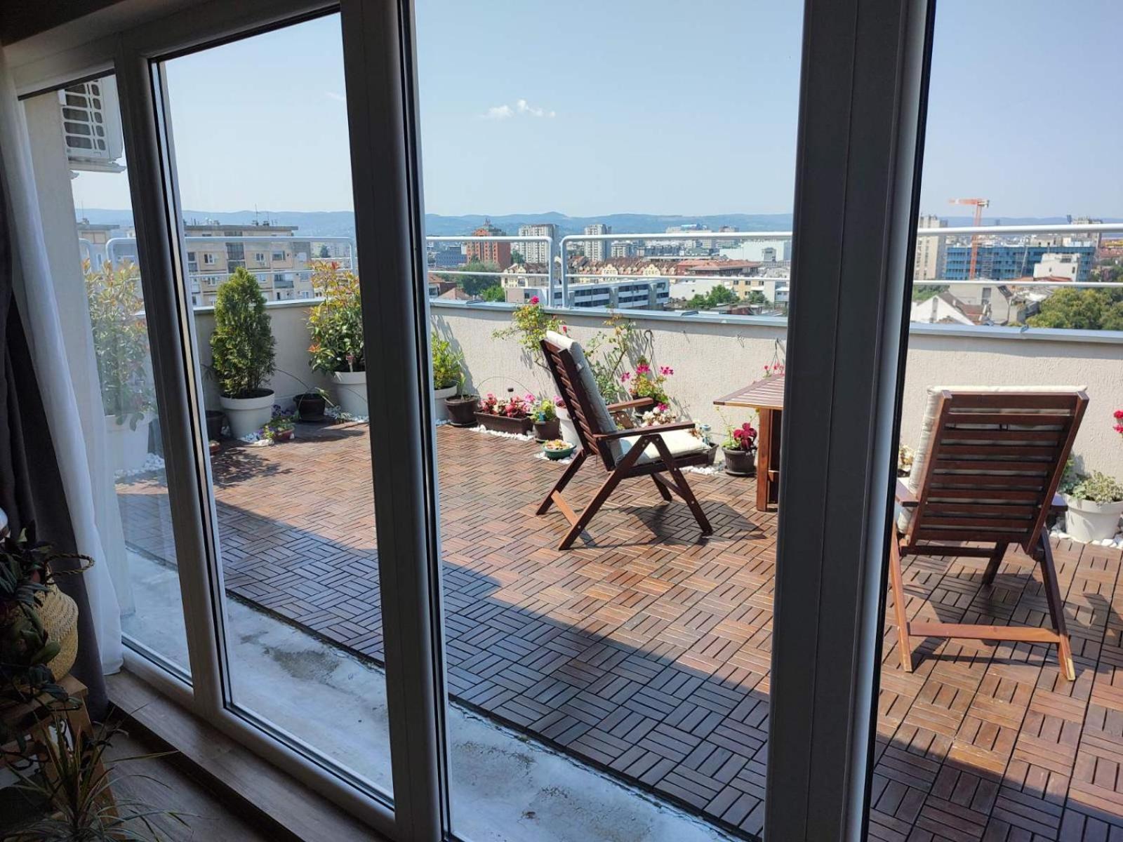Penthouse Apartment Novi Sad Esterno foto